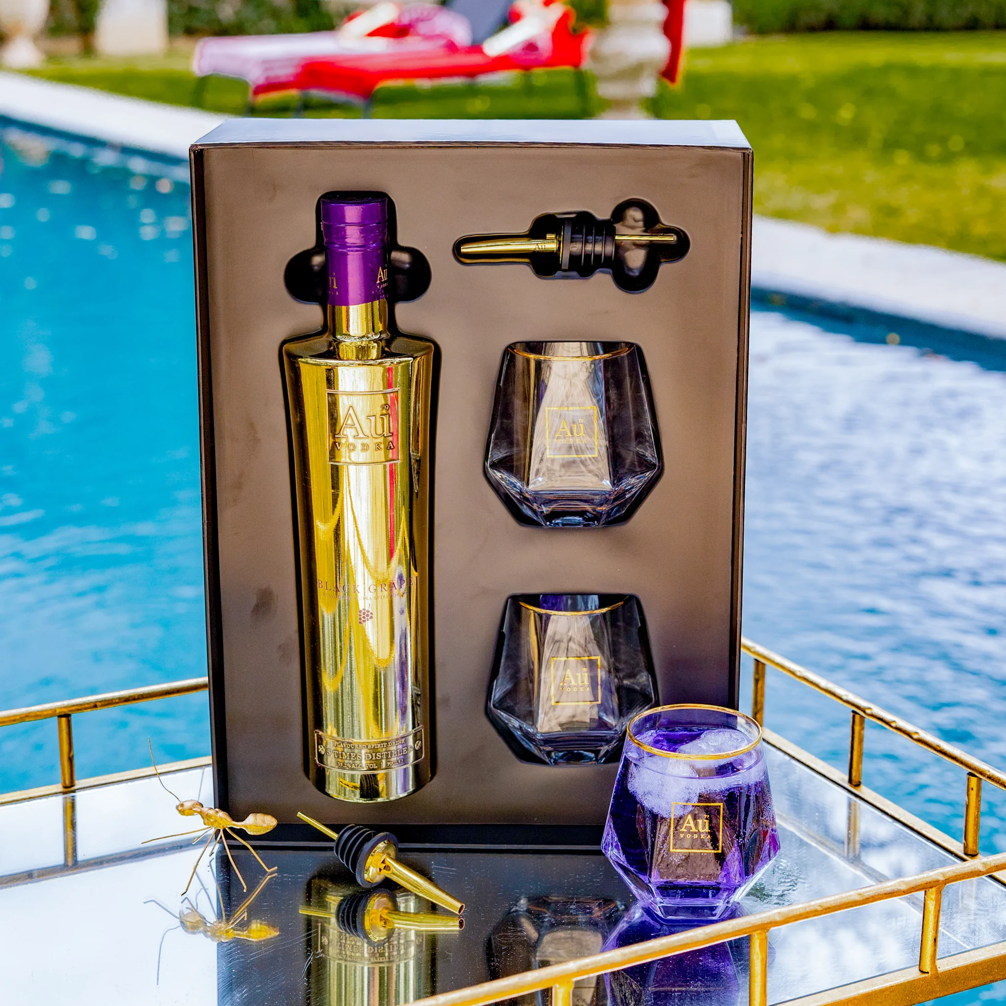 Au Vodka Gift Pack - Image 3