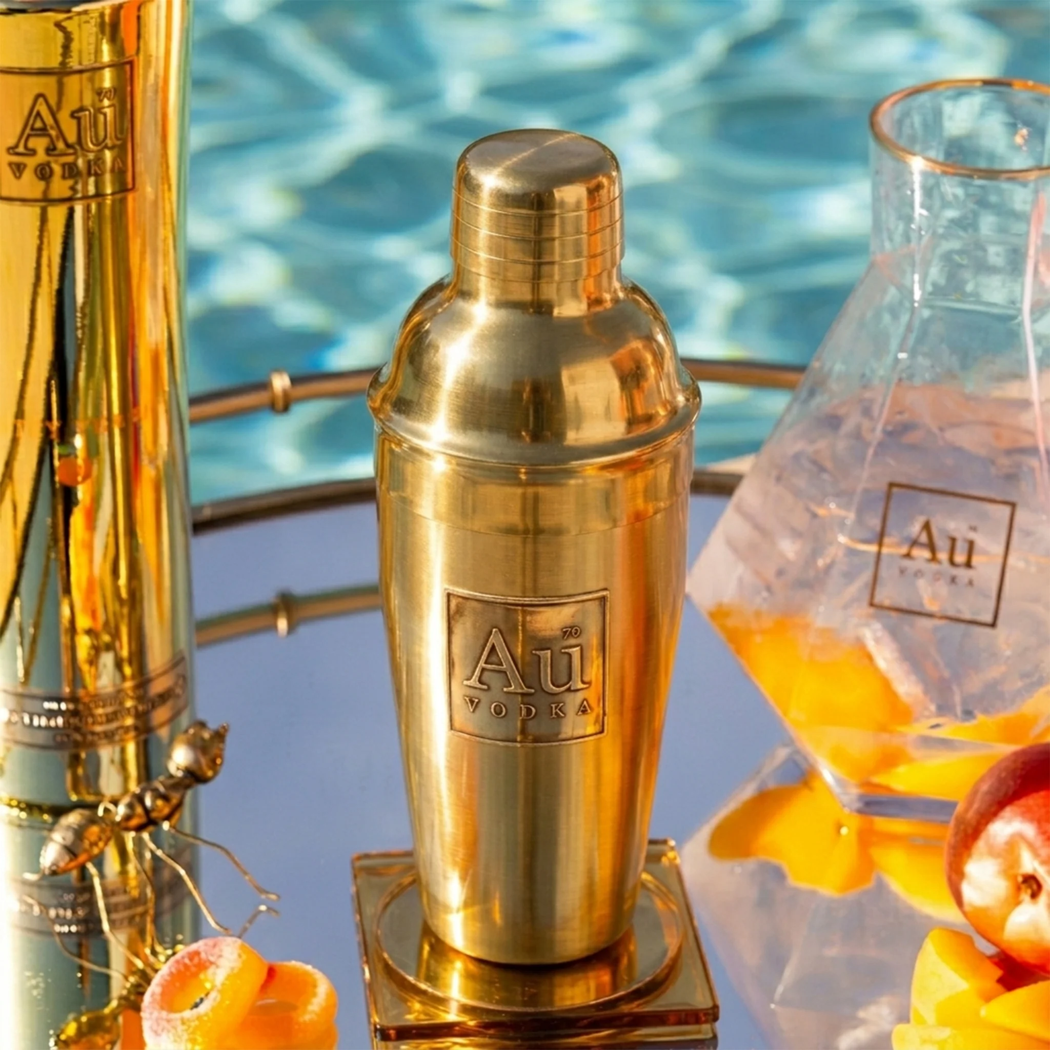 Au Vodka Gold Shaker